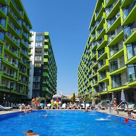 Eka Studio - Pool & Spa Beach Resort Năvodari Kültér fotó