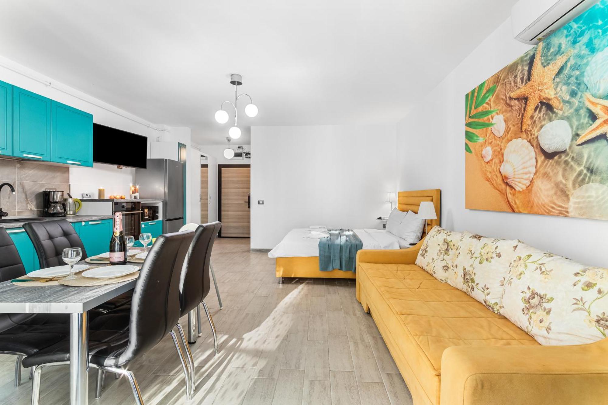 Eka Studio - Pool & Spa Beach Resort Năvodari Kültér fotó